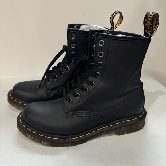 Dr.Martens 1460 Black us 7 Used-like new - Picture 6 of 6